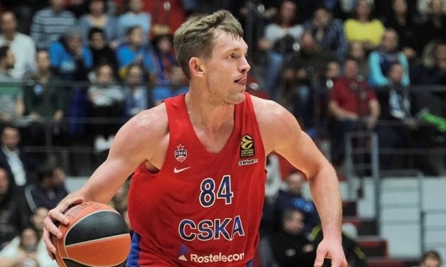 Американският гард на баскетболния ЦСКА Москва Рон Бейкър напусна отбора