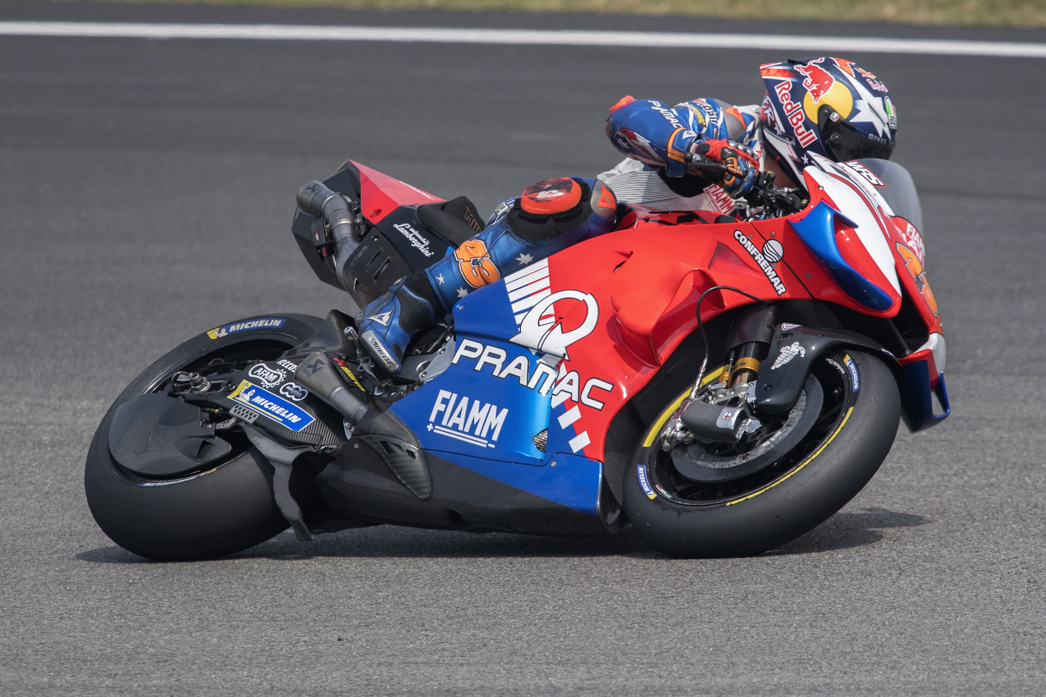 Австралиецът Джак Милър ще кара за отбора на Ducati в