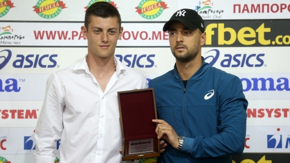 Двама от най добрите ни български тенисисти Димитър Кузманов и