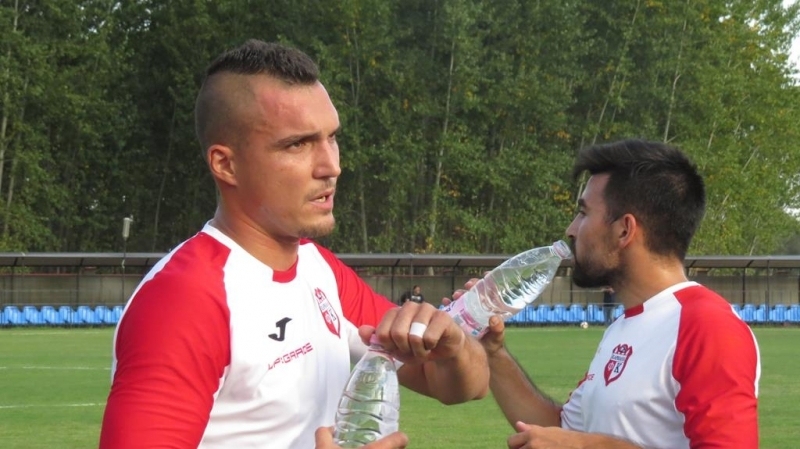 Миньор Перник привлече в редиците си две нови попълнения които