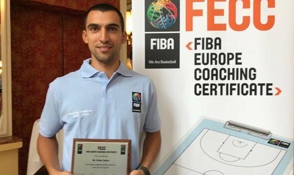 Един от най обещаващите млади треньори в България Йордан Янков ще