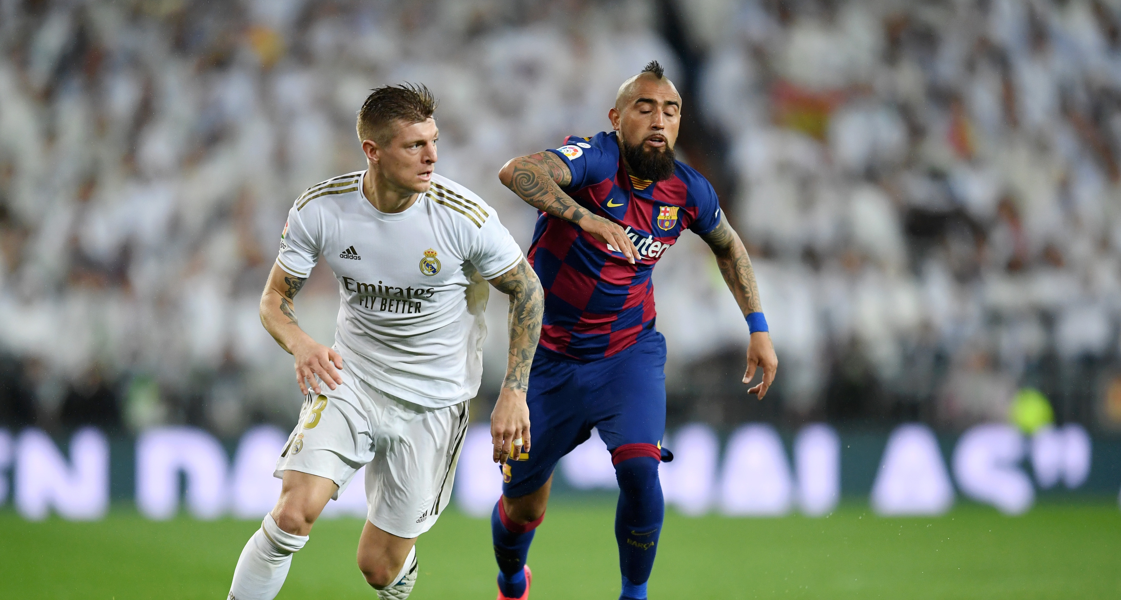 След тримесечна пауза привържениците на испанския футбол отново ще могат