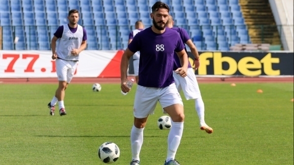 Ботев Пловдив е в напреднали преговори с нападател на отбор