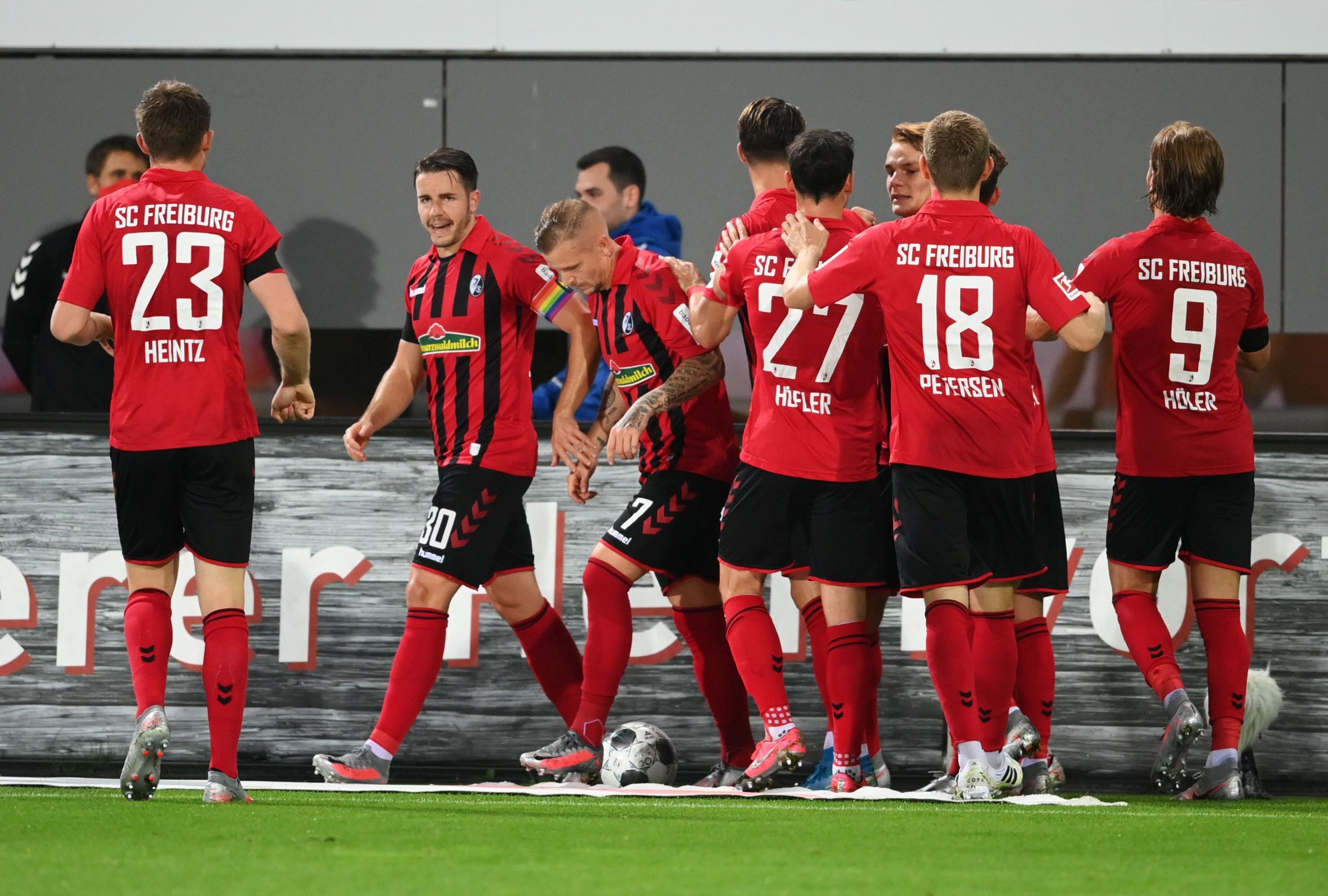 Фрайбург постигна ценна победа с 2:1 над Херта в мача