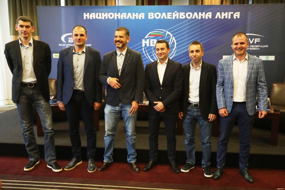Новият председател на Националната волейболна лига Атанас Гаров представи екипа,