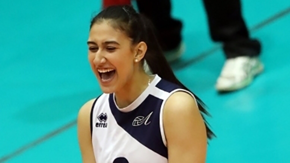 Волейболистката на Левски Кристиана Петрова ще играе в чужбина за