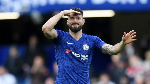 Нападателят на Челси Оливие Жиру заяви че трансферът на Тимо