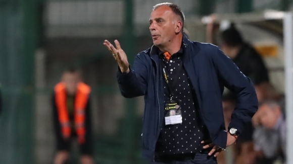 Старши треньорът на Ботев Враца Антони Здравков беше бесен на