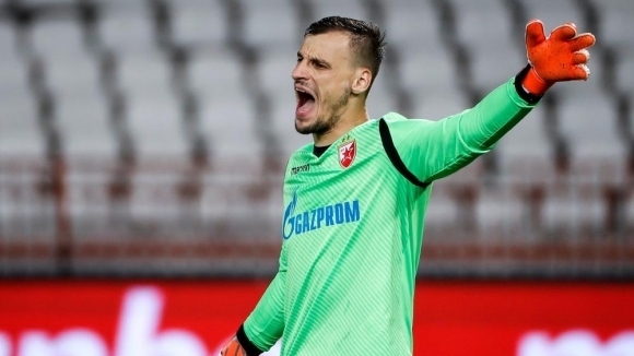В Сърбия информираха че вратарят Зоран Попович ще премине в