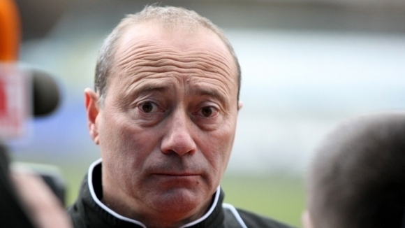 Миналата нощ около 02 20 часа в град Етрополе Софийска област