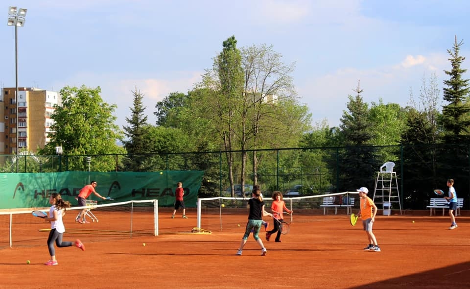 Много тенис и забавление обещават организаторите на новия любителски турнир