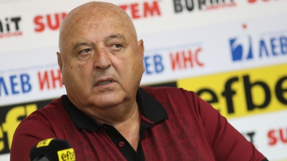 Президентът на Славия Венцеслав Стефанов коментира думите на треньора на