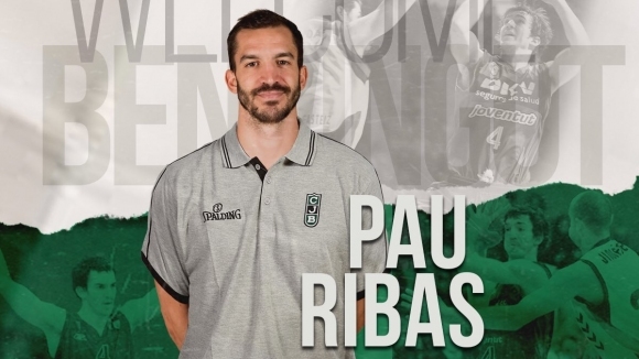 Испанският национал Пау Рибас който вчера напусна отбора на Барселона