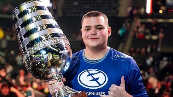 Цветелин CeRq Димитров спечели пореден трофей в своята кариерта Една