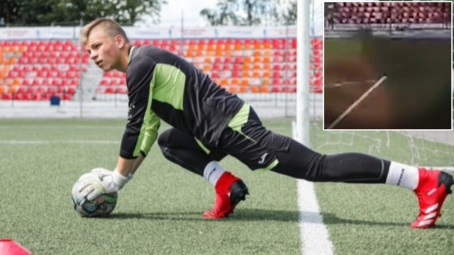 Вратарят на руския третодивизионен клуб Знаме на Труда Антон Заборовски