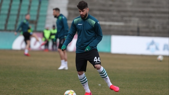 Гръцкият защитник Димитриос Хантакиас отпадна от състава на Черно море