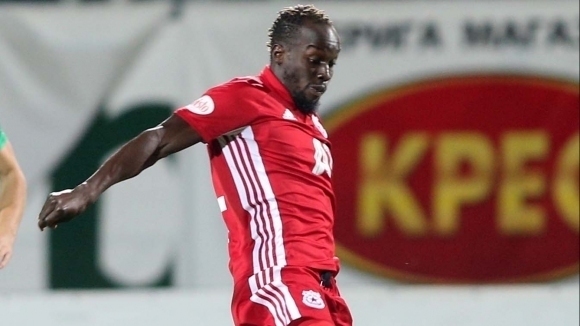 Представители на два клуба ще наблюдават нападателя на ЦСКА София Али