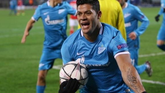 Ръководството на Зенит проучва възможността да си върне бившия бразилски