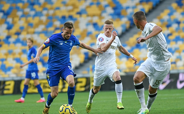 Динамо Киев завърши втори в първенството на Украйна и ще