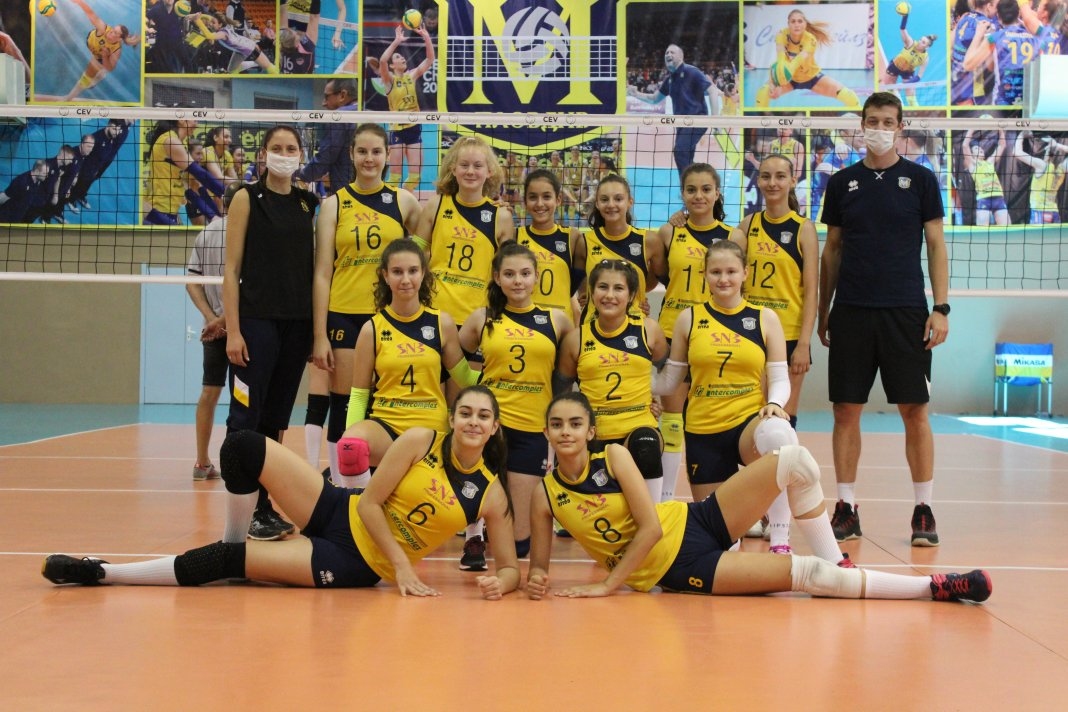 Момичетата до 13 години на Марица (Пловдив) спечелиха категорично финалите