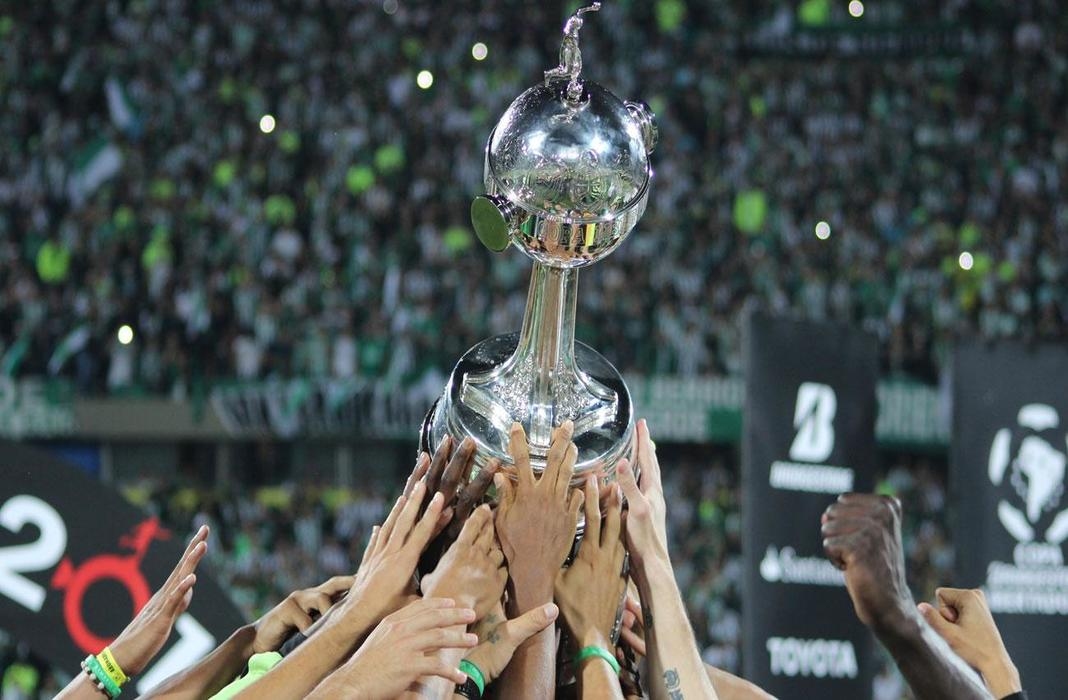 Футболният турнир за Копа Либертадорес ще бъде подновен на 15