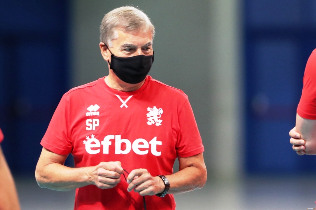 Двама нови състезатели започнаха тренировки с мъжкия национален отбор по