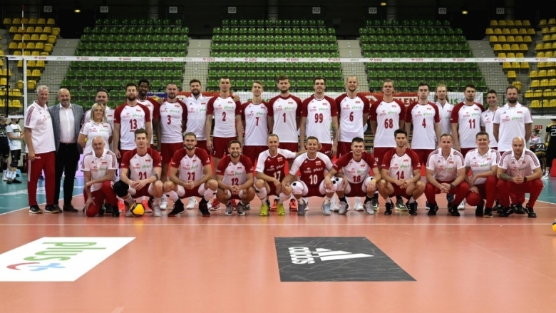 Мъжкият национален отбор на Полша спечели драматично първата контрола с