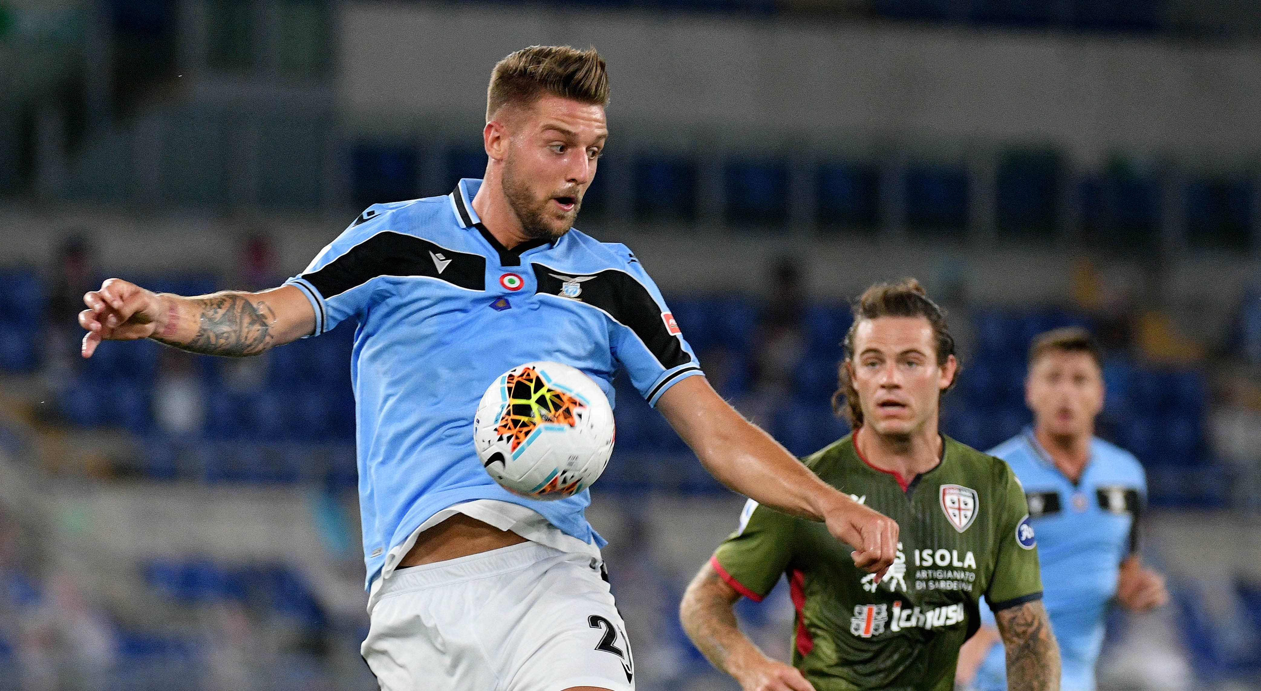 Полузащитникът на Лацио Сергей Милинкович Савич е взел решение да остане