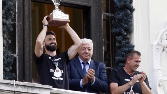 Капитанът на Локомотив (Пловдив) Димитър Илиев спечели 19-ото издание на