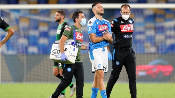 Защитникът на Наполи Костас Манолас е под въпрос за мача