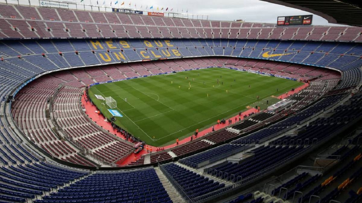Ответният сблъсък от 1 8 финала в Шампионската лига между Барселона и
