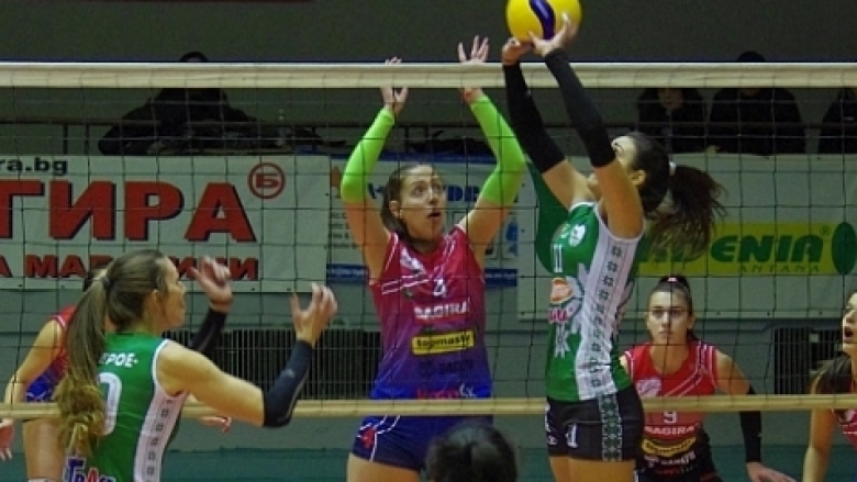 Волейболистката на Казанлък Дариа Георгиева ще продължи кариерата си във