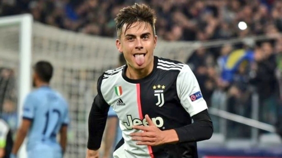 Нападателят на Ювентус Пауло Дибала бе избран за най добър играч