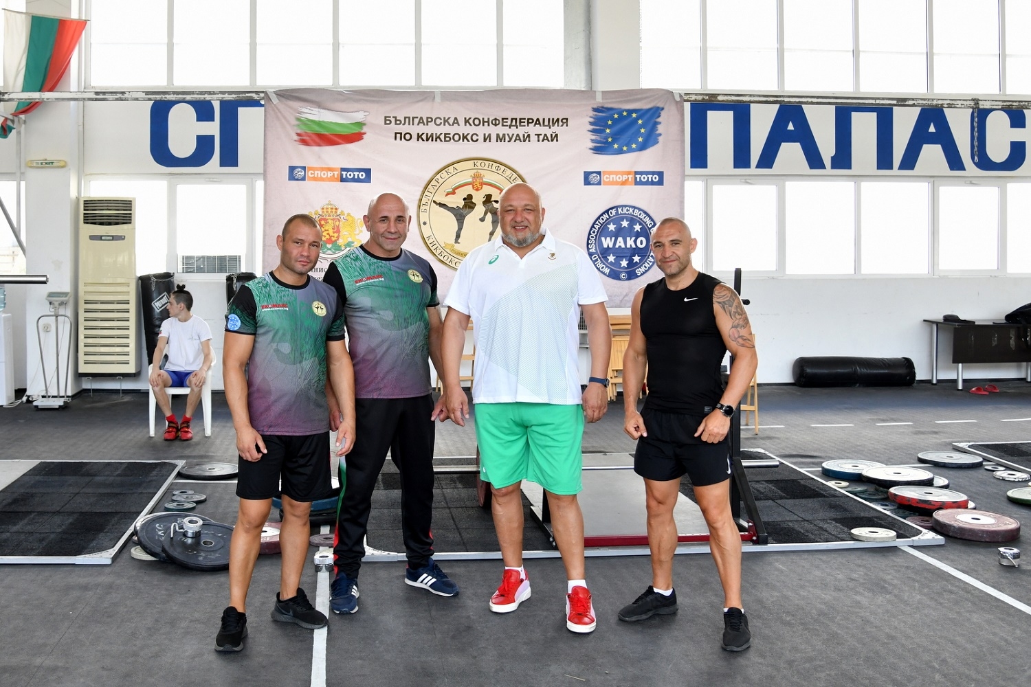Министърът на младежта и спорта Красен Кралев посети тренировките на