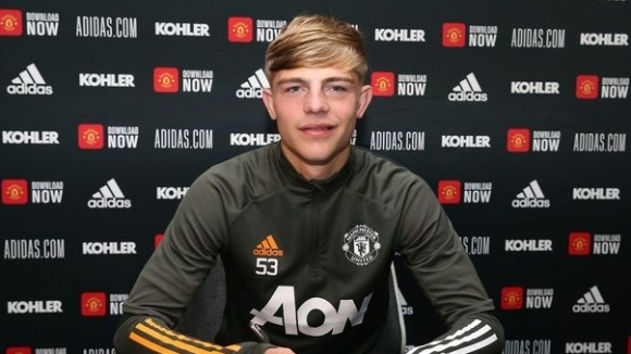 19 годишният ляв бек на Манчестър Юнайтед Брендън Уилямс подписа нов