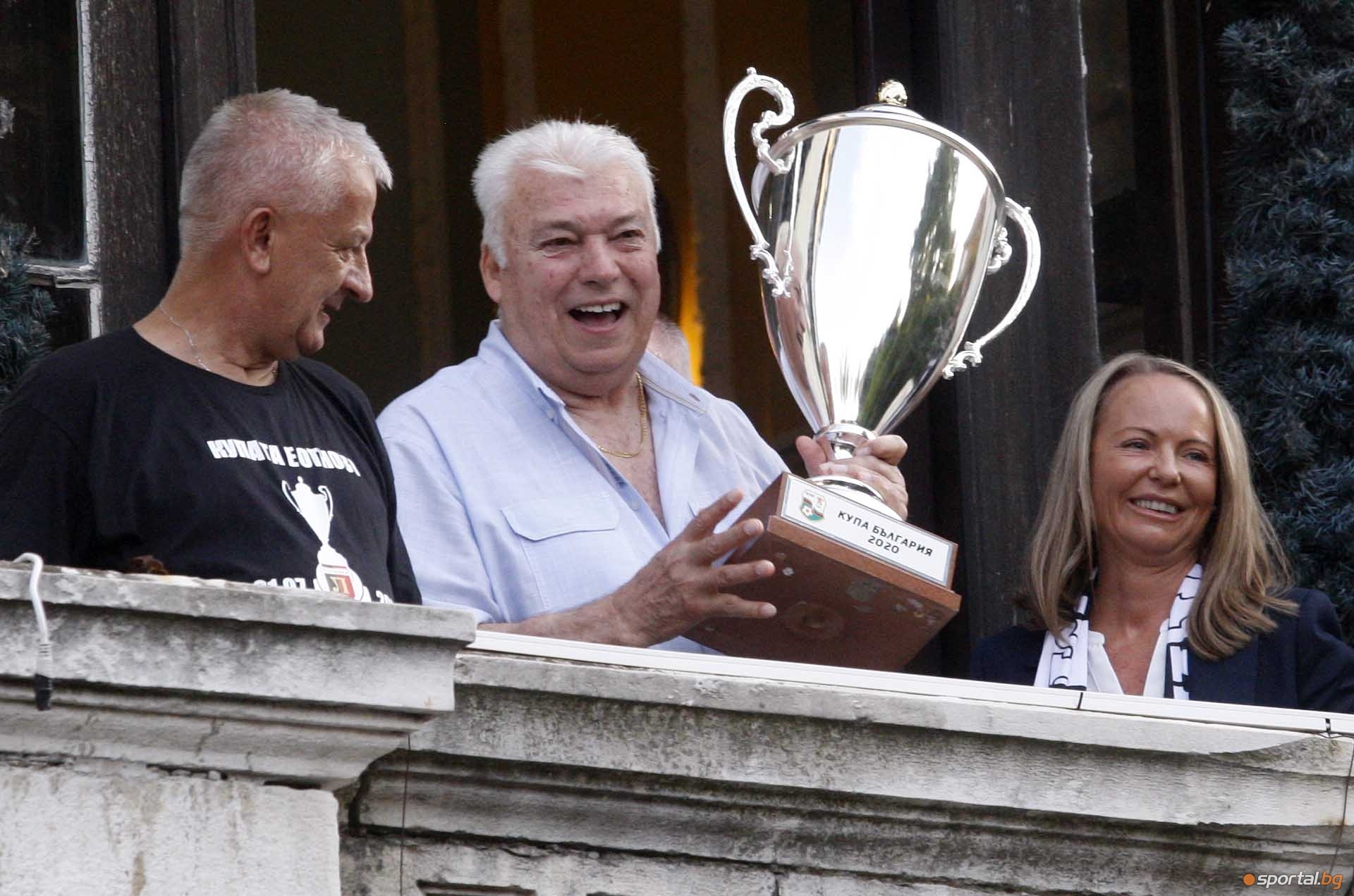 Пловдивското дерби в неделя е по важно за Локомотив отколкото спечелената