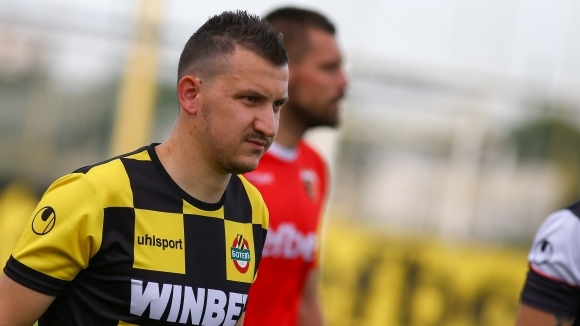 Звездата на Ботев Пловдив Тодор Неделев посвети победата над Локомотив