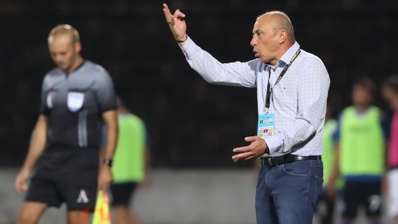 Белгийският халф Файсел Касми кара проби в Черно море Полузащитникът