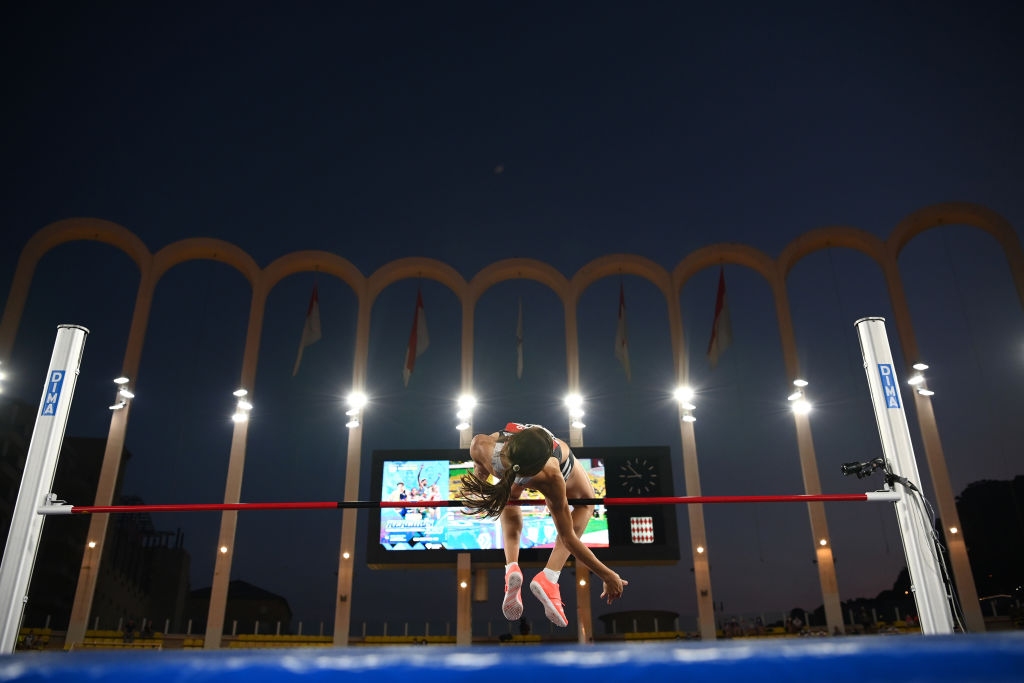 Сребърната олимпийска и европейска медалистка в скока на височина Мирела