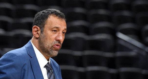 Владе Дивац не успя да стане шампион на НБА като