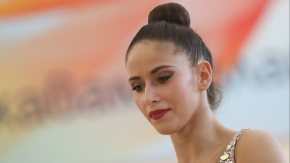 Капитанът на националния отбор жени индивидуално Невяна владинова беше коментатор