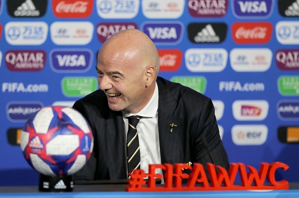 Етичната комисия на ФИФА прекрати разследването срещу президента на централата