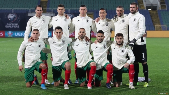 Селекционерът на българския национален отбор Георги Дерменджиев обяви имената на