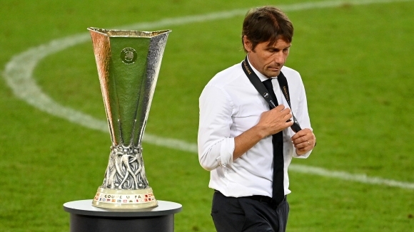 Наставникът на Интер Антонио Конте ще се срещне на разговор