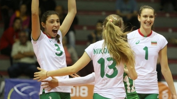 България стартира със загуба във финалите на Европейското първенство по