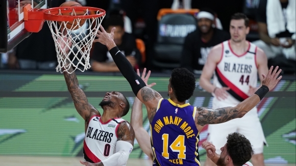 Звездата на Портланд Деймиън Лилард имаше забележки към реферите след