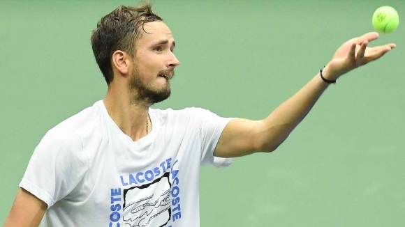 Руснакът Даниил Медведев който се класира за 1 8 финалите на Мастърса в Ню