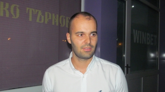 27-годишният Деян Куздов бе избран за председател на Управителния съвет