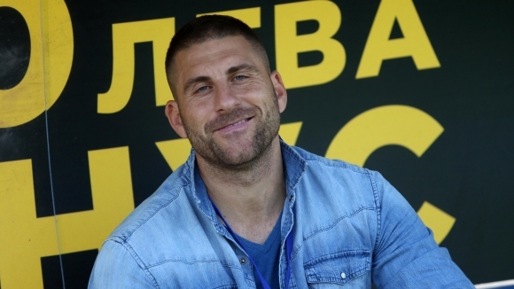 Старши треньорът на Загорец Нова Загора Мирослав Миндев беше лишен