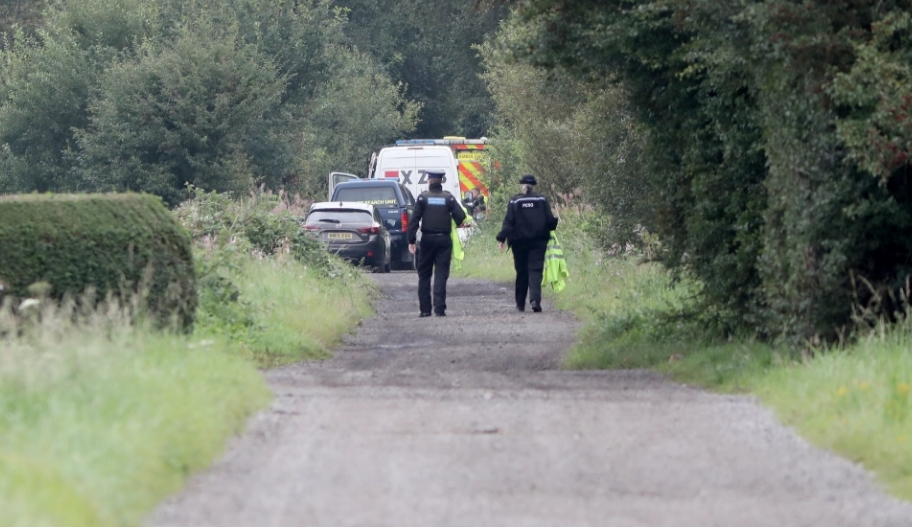 Труп на мъж на около 20 години е бил открит